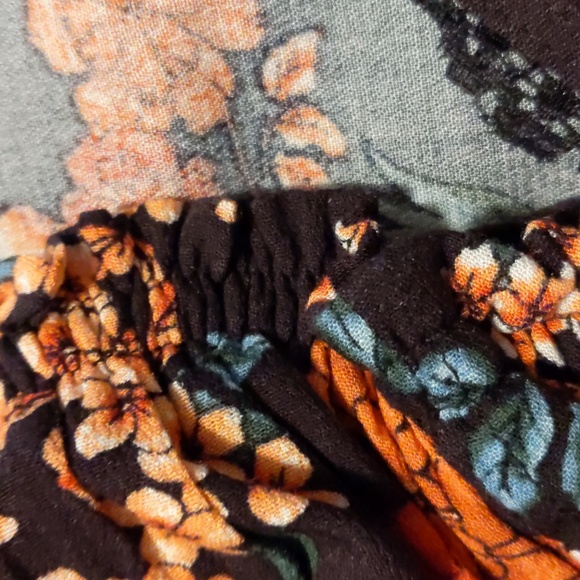 Democracy floral hi low blouse size 1X - Picture 11 of 13